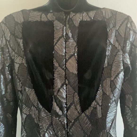 LE CHÂTEAU WOMAN MIDI LONG SLEEVE SEQUIN BLACK DRESS - Picture 6 of 15
